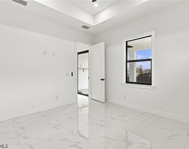 3309 24th Street Sw - Photo Thumbnail 10