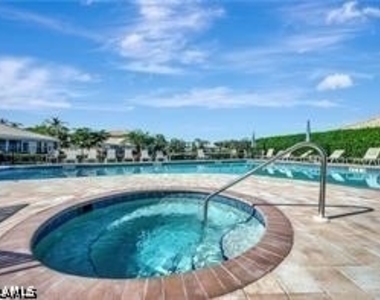 337 Emerald Bay Circle - Photo Thumbnail 31