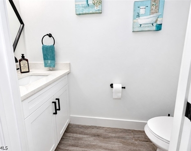 2612 14th Avenue Ne - Photo Thumbnail 24