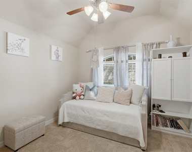 2522 Kinsgate Forest Drive - Photo Thumbnail 17