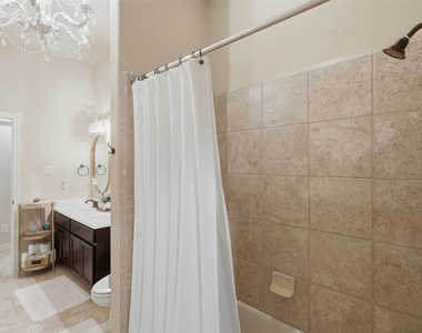 2522 Kinsgate Forest Drive - Photo Thumbnail 14