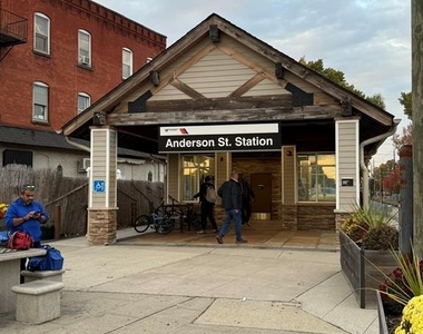 5 Linden - Photo Thumbnail 31