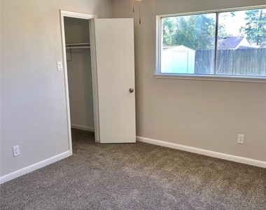 13826 Maisemore Road - Photo Thumbnail 13