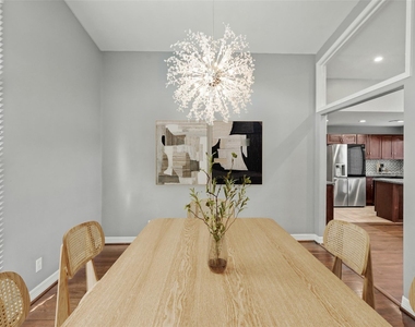 7906 Cedel Drive - Photo Thumbnail 8
