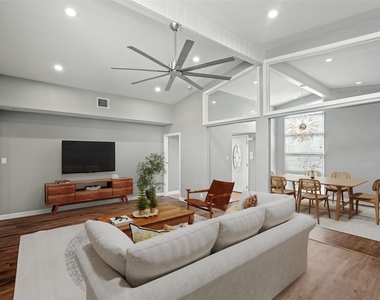 7906 Cedel Drive - Photo Thumbnail 4