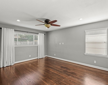 7906 Cedel Drive - Photo Thumbnail 3