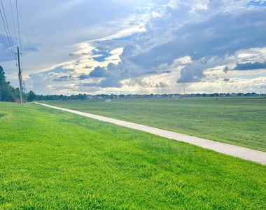 25918 Silver Timbers Lane - Photo Thumbnail 42