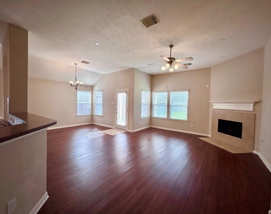 25918 Silver Timbers Lane - Photo Thumbnail 4
