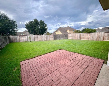 25918 Silver Timbers Lane - Photo Thumbnail 32