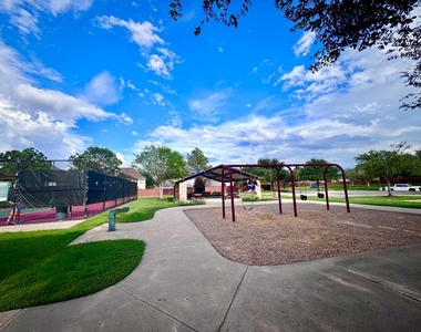 25918 Silver Timbers Lane - Photo Thumbnail 40