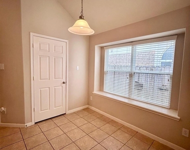 25918 Silver Timbers Lane - Photo Thumbnail 13