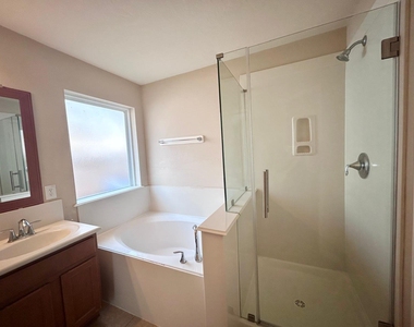25918 Silver Timbers Lane - Photo Thumbnail 18