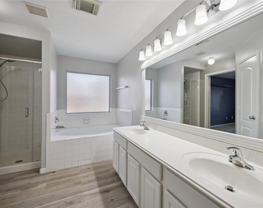 7403 Hollister Ridge - Photo Thumbnail 9