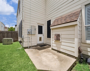 7403 Hollister Ridge - Photo Thumbnail 12