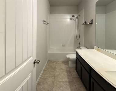 3011 Darlington Court - Photo Thumbnail 13