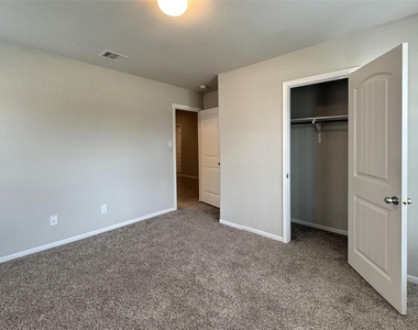 3011 Darlington Court - Photo Thumbnail 18