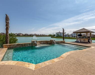 8 Cypress Point Court - Photo Thumbnail 23