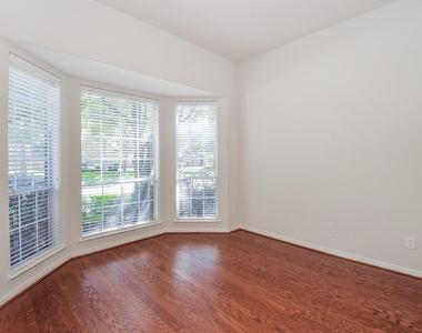 4746 Autumn Orchard Lane - Photo Thumbnail 8
