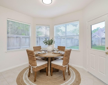 4746 Autumn Orchard Lane - Photo Thumbnail 18