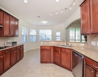 4746 Autumn Orchard Lane - Photo Thumbnail 15