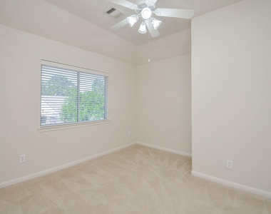 4746 Autumn Orchard Lane - Photo Thumbnail 34