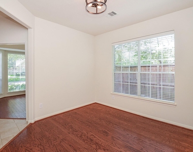 4746 Autumn Orchard Lane - Photo Thumbnail 13