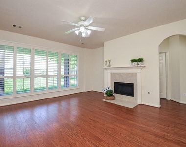 4746 Autumn Orchard Lane - Photo Thumbnail 3
