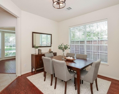 4746 Autumn Orchard Lane - Photo Thumbnail 12