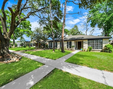 9406 Vickijohn Drive - Photo Thumbnail 7