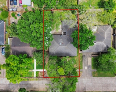 9406 Vickijohn Drive - Photo Thumbnail 4