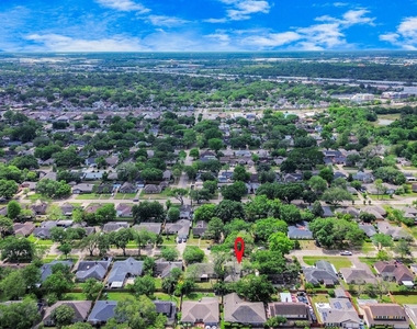 9406 Vickijohn Drive - Photo Thumbnail 6