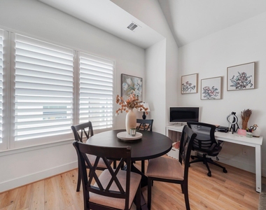 1218 W 24th Street - Photo Thumbnail 6