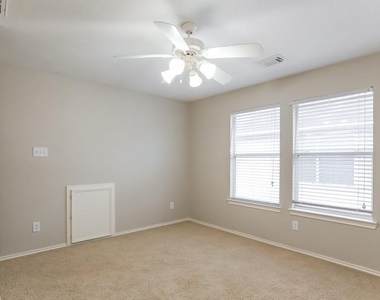6619 Rockwall Trail Drive - Photo Thumbnail 12