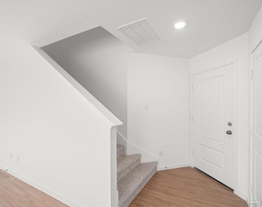 3167 Savannah Rose Drive - Photo Thumbnail 1