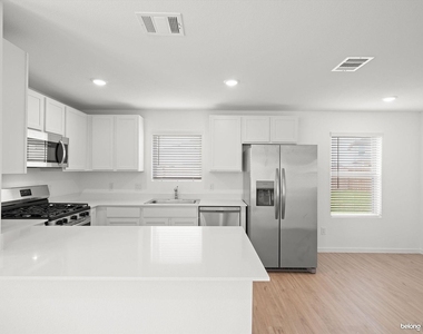 3167 Savannah Rose Drive - Photo Thumbnail 9