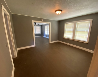 104 5th Street - Photo Thumbnail 5