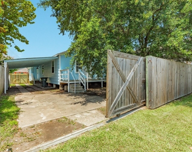 5507 Menard Avenue - Photo Thumbnail 24