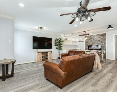 5507 Menard Avenue - Photo Thumbnail 4