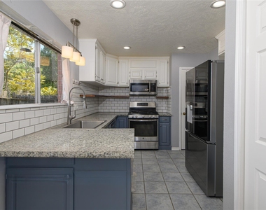 14831 Saint Cloud Drive - Photo Thumbnail 6
