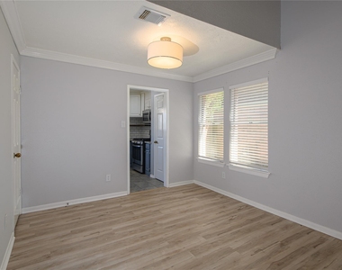 14831 Saint Cloud Drive - Photo Thumbnail 3