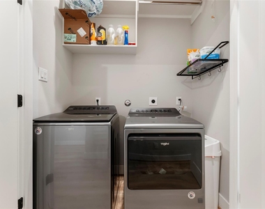 5828 Francis Oak Place - Photo Thumbnail 30