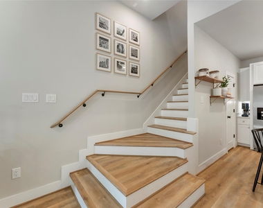 5828 Francis Oak Place - Photo Thumbnail 19