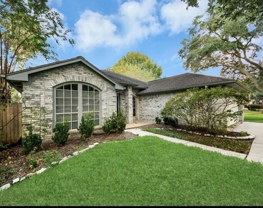 223 W New Meadows Drive - Photo Thumbnail 5