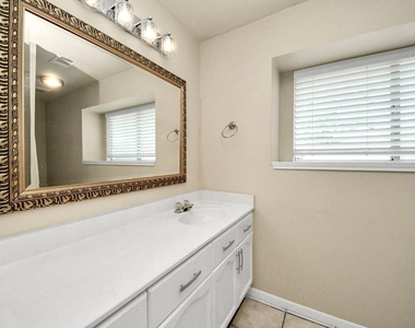 223 W New Meadows Drive - Photo Thumbnail 27