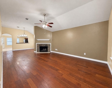 19750 River Pointe Lane - Photo Thumbnail 5