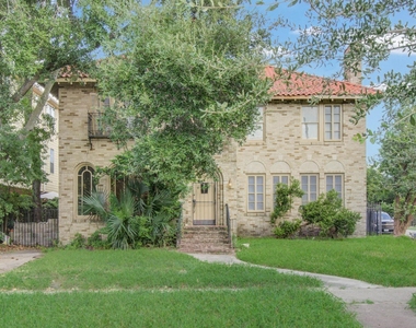4802 La Branch Street - Photo Thumbnail 3