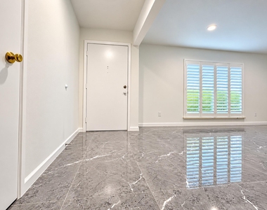 7903 Augustine Drive - Photo Thumbnail 16