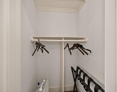 2418 Rosewood Street - Photo Thumbnail 16