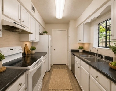 7400 Bellerive Drive - Photo Thumbnail 3