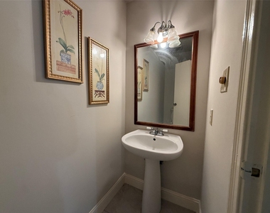 7400 Bellerive Drive - Photo Thumbnail 5